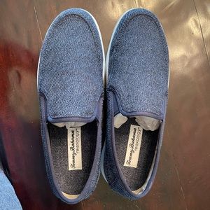 Tommy Bahama mens slip on shoes size 8